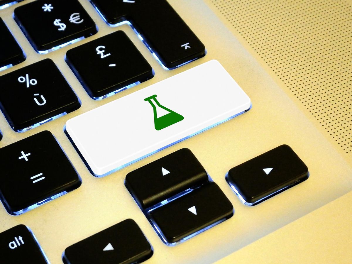 Jak przebiega aktualizacja systemu Windows 7 do nowszej wersji?
