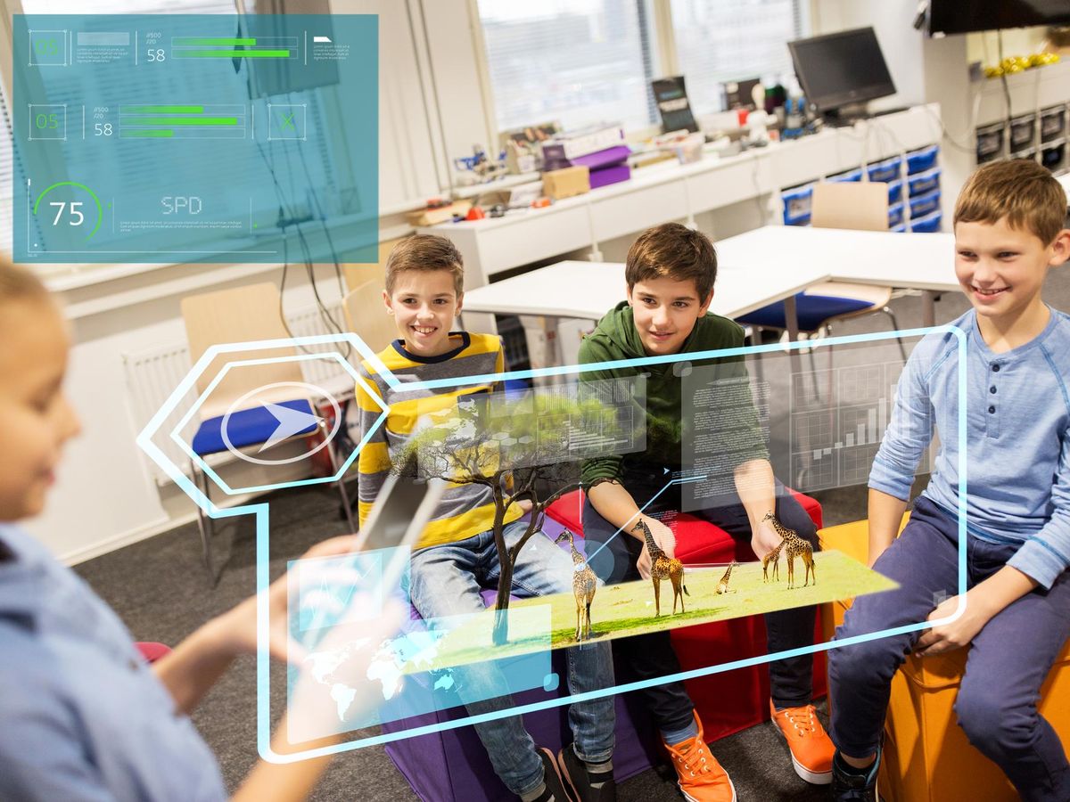 Jak nowoczesne platformy edukacyjne wspierają rozwój kompetencji IT i analizy biznesowej